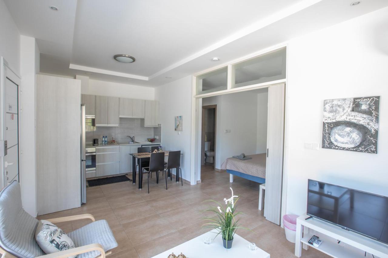 פרוטאראס Panayia Sea View Apts מראה חיצוני תמונה