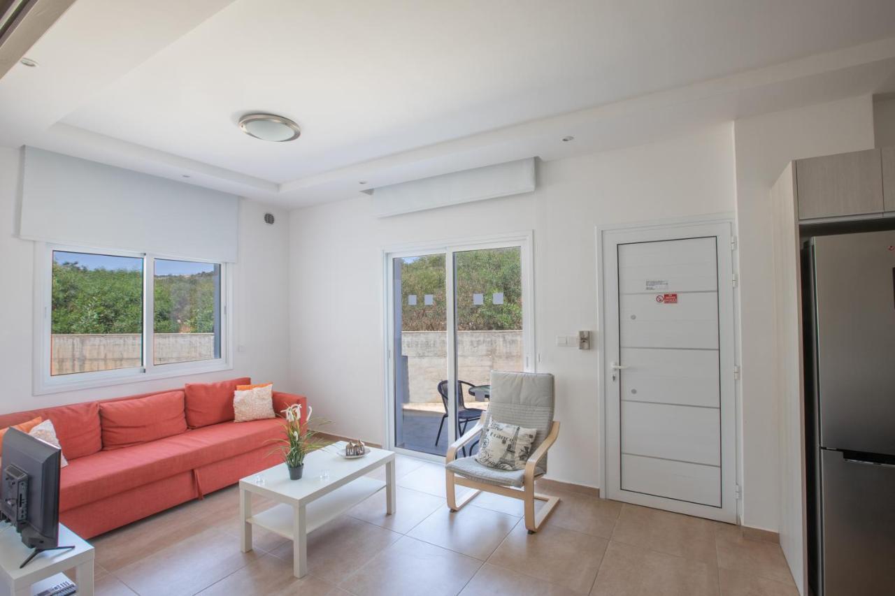 פרוטאראס Panayia Sea View Apts מראה חיצוני תמונה
