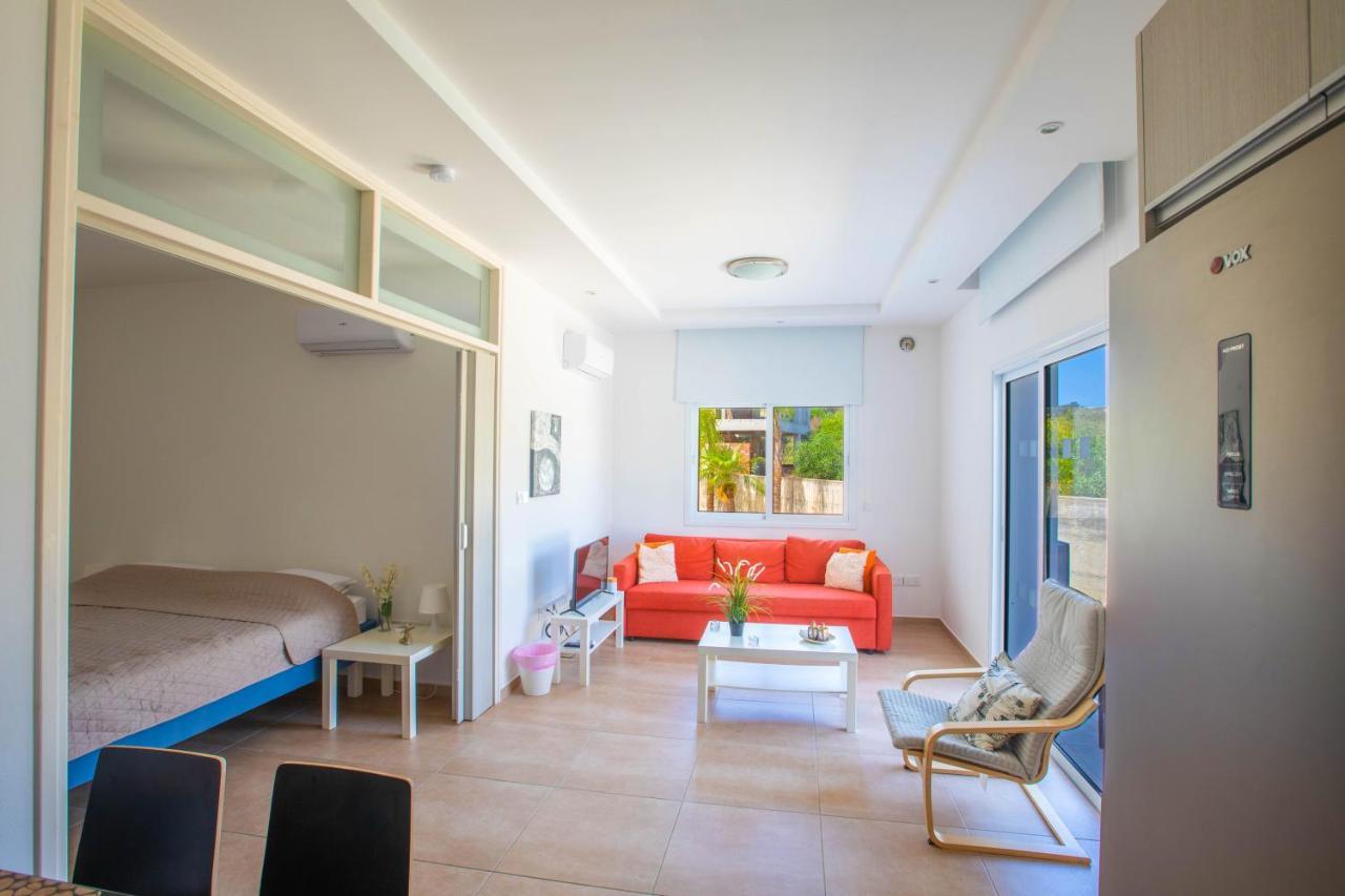 פרוטאראס Panayia Sea View Apts מראה חיצוני תמונה