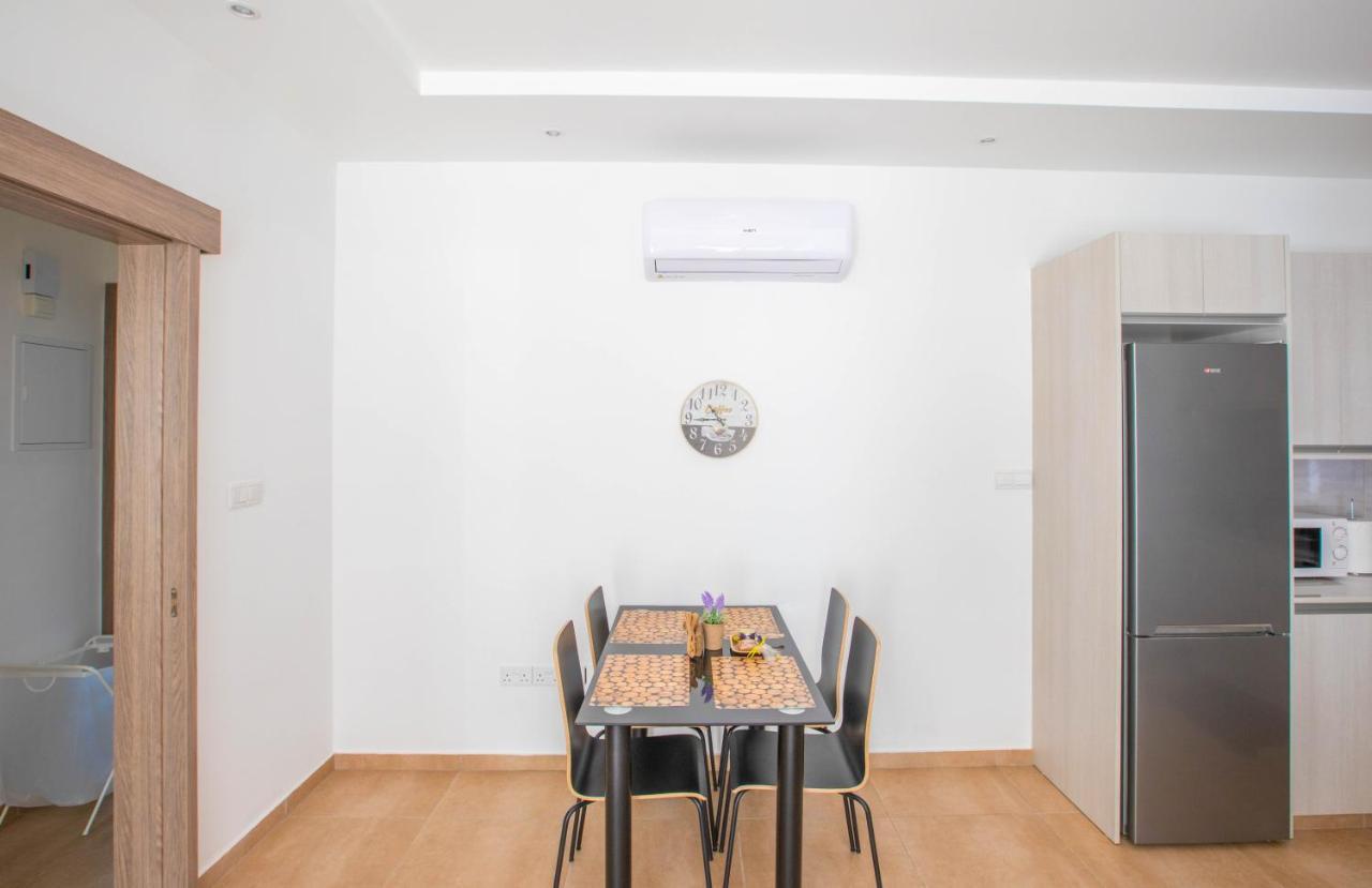 פרוטאראס Panayia Sea View Apts מראה חיצוני תמונה