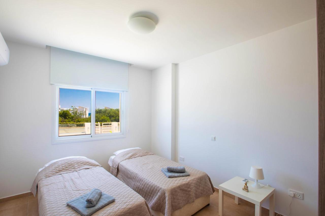 פרוטאראס Panayia Sea View Apts מראה חיצוני תמונה