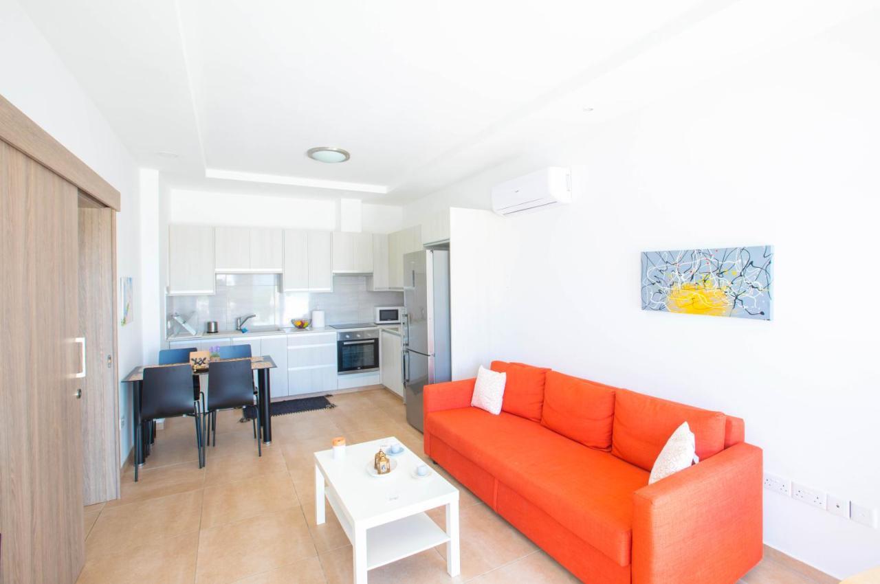 פרוטאראס Panayia Sea View Apts מראה חיצוני תמונה