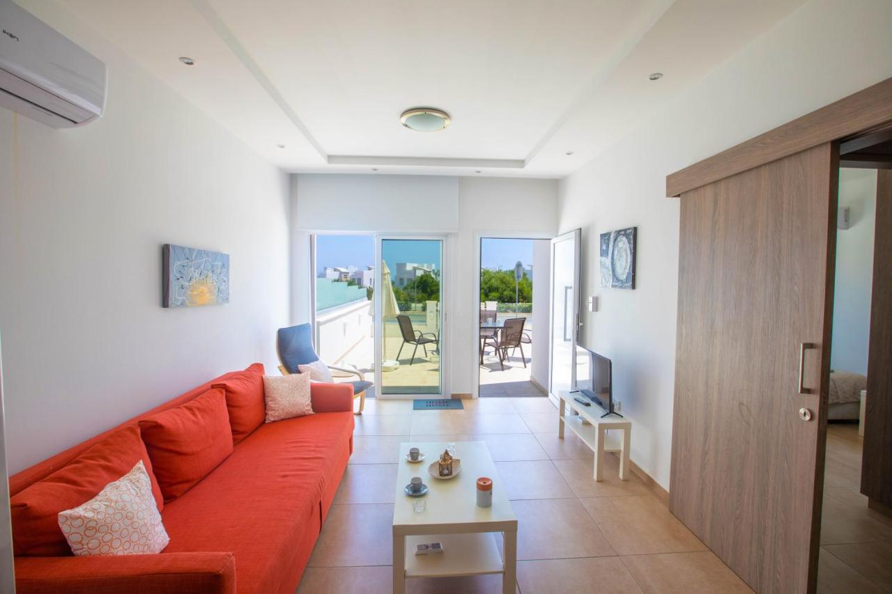 פרוטאראס Panayia Sea View Apts מראה חיצוני תמונה
