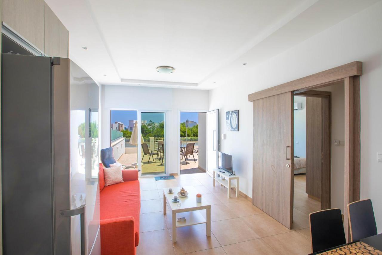 פרוטאראס Panayia Sea View Apts מראה חיצוני תמונה